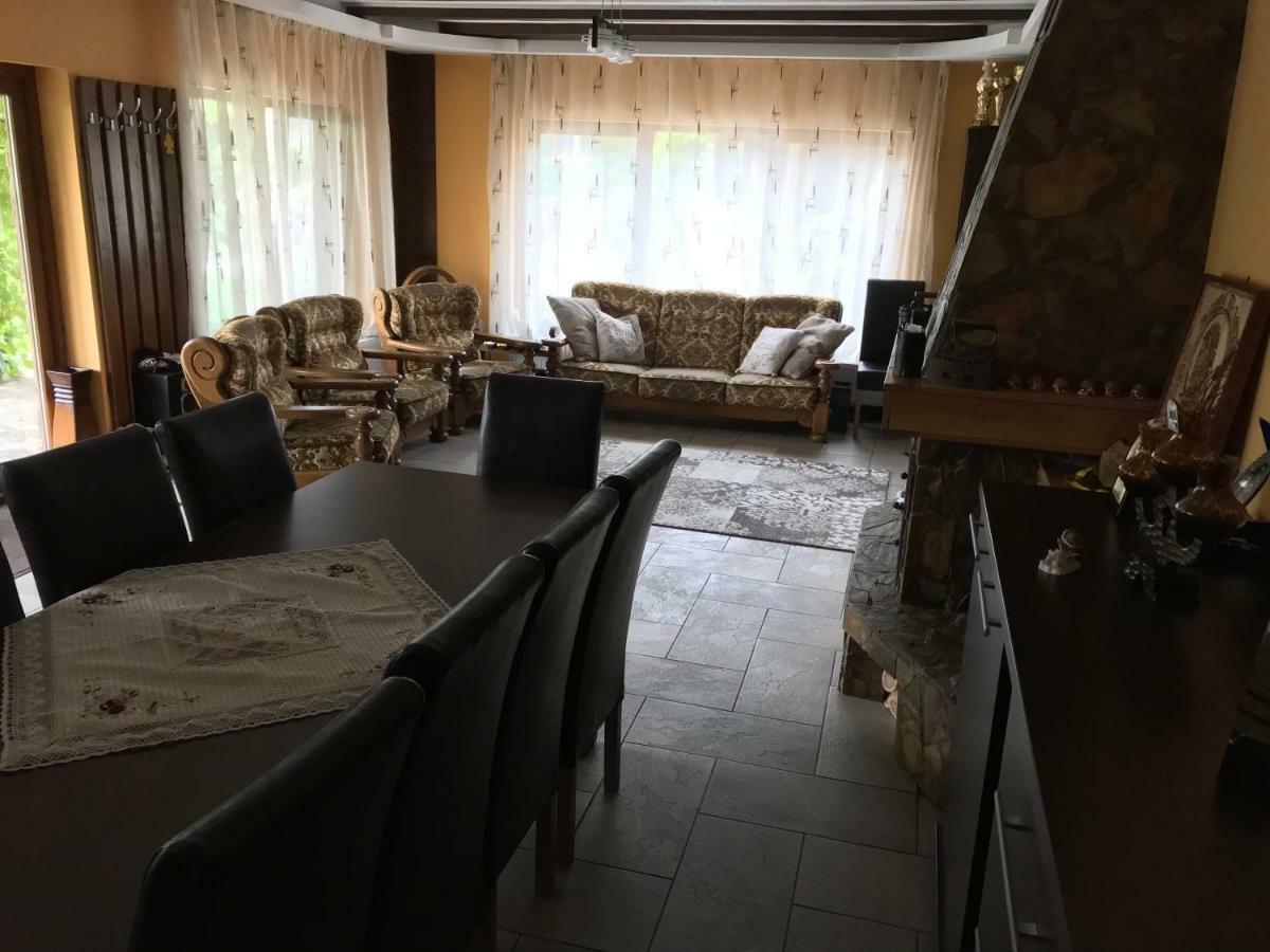 Pensiunea Raiul Muntilor Sebis Bagian luar foto